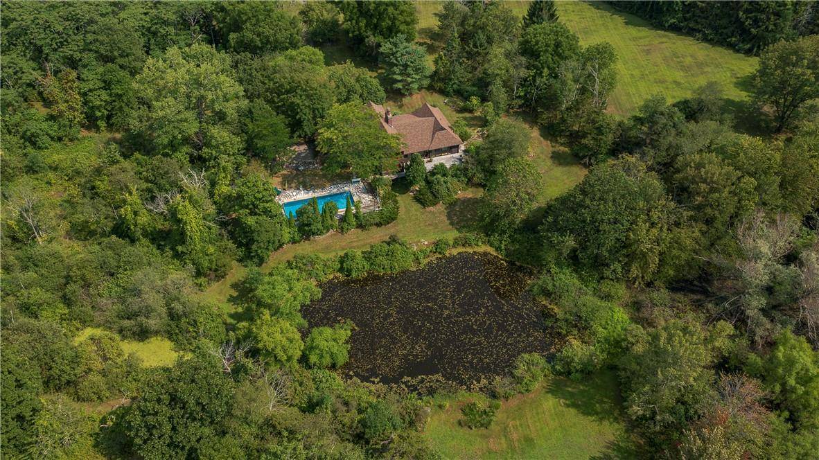 Red Hook, NY 12571,159 Sawmill RD