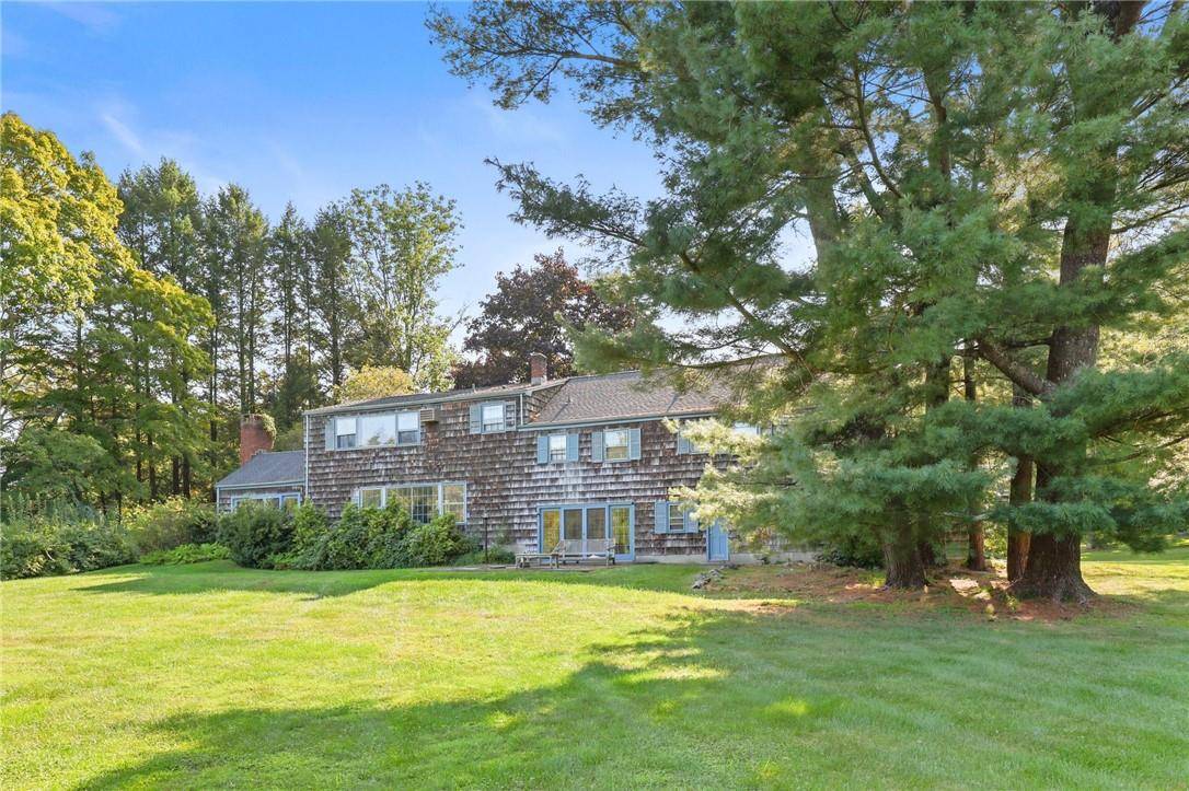 Pound Ridge, NY 10576,8 Bayberry WAY