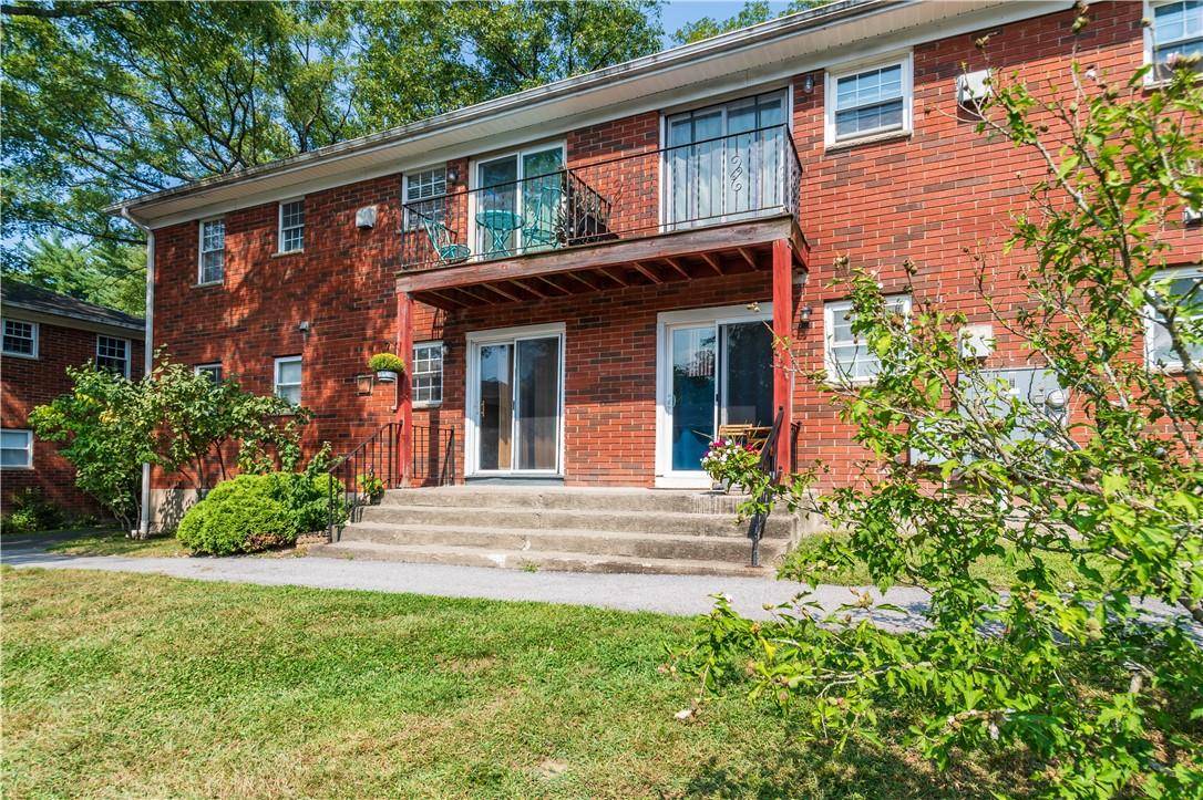 Wappingers Falls, NY 12590,5 Wildwood DR #20B