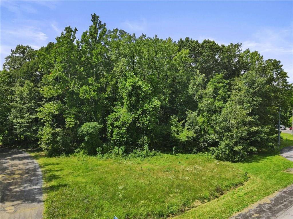 Rhinebeck, NY 12572,Beckrick DR