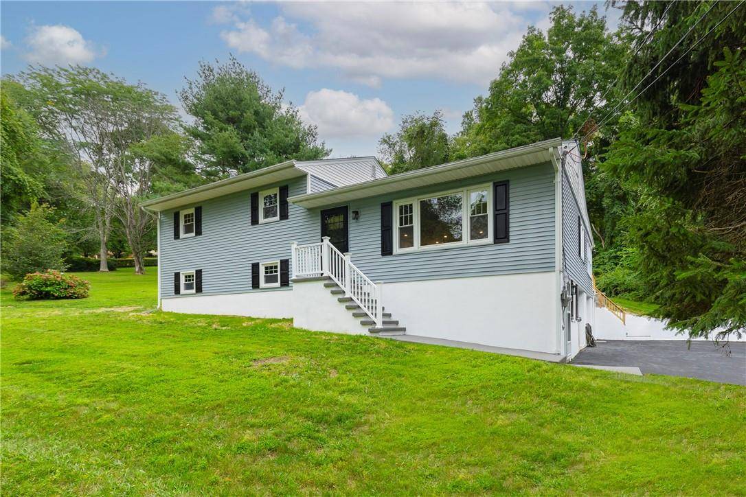 Poughquag, NY 12570,8 Brothers RD
