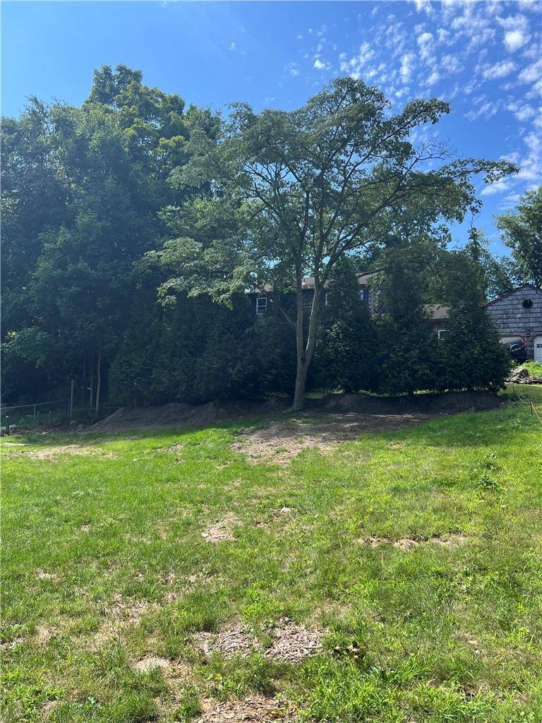 Eastchester, NY 10709,142 Highland AVE