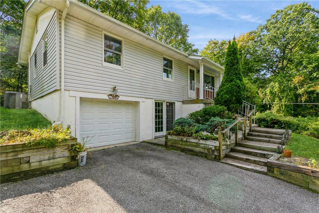 Carmel, NY 10512,37 Beechmont RD