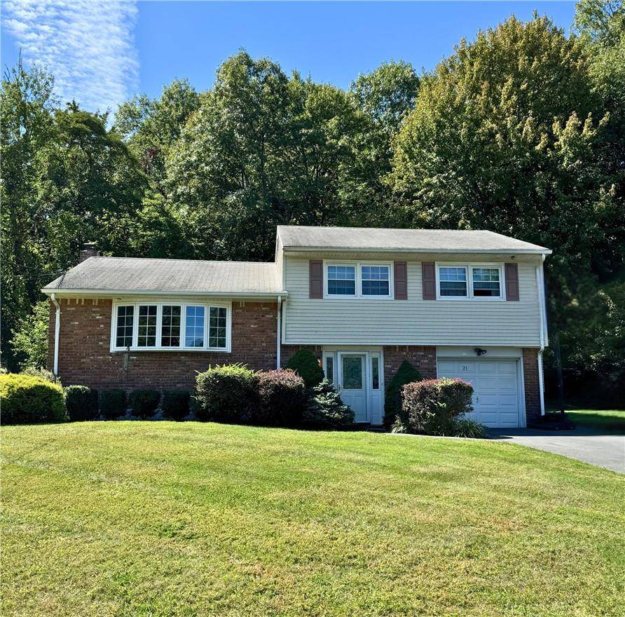 Spring Valley, NY 10977,21 Greenridge WAY