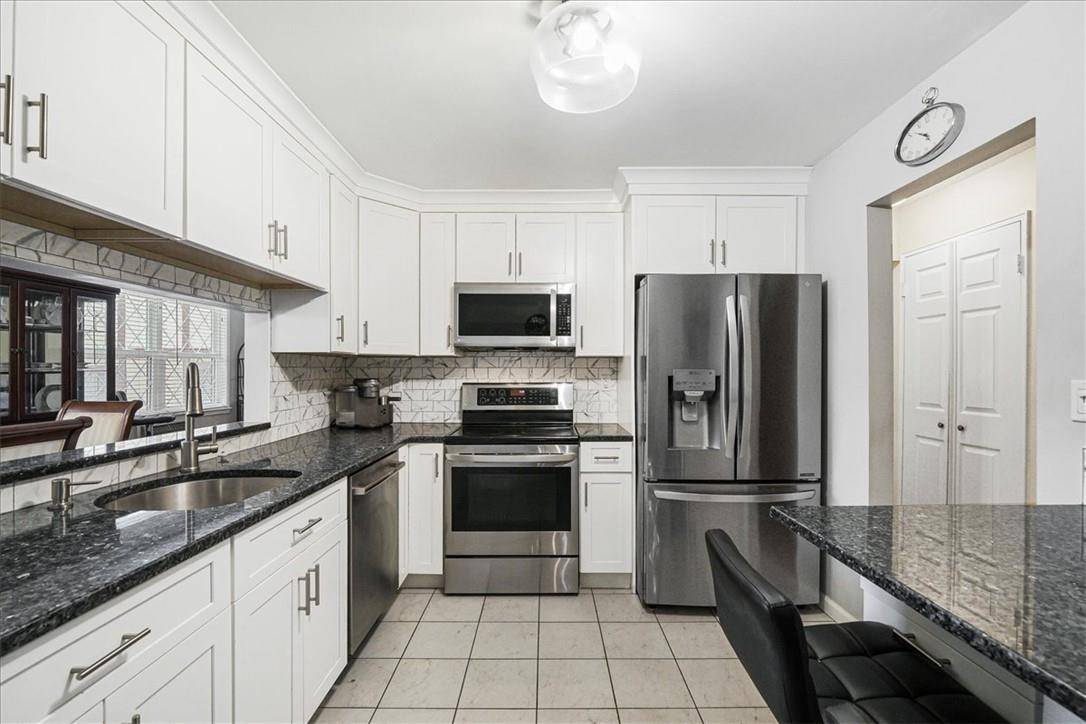 Valley Cottage, NY 10989,419 Sierra Vista LN #419