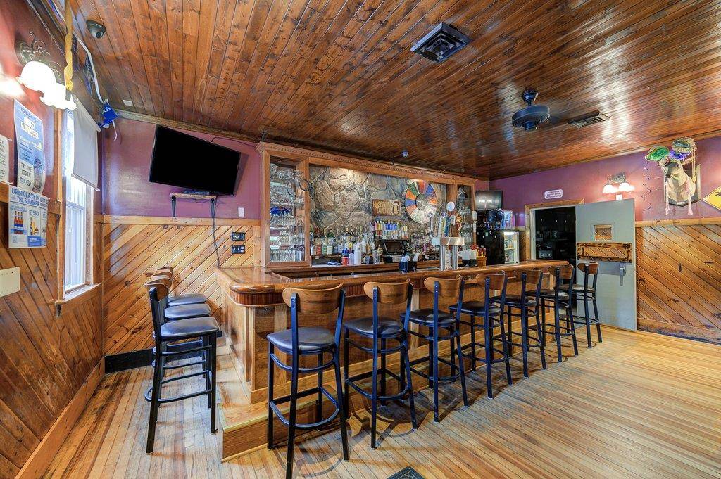 Woodbourne, NY 12788,999 Benton Hollow RD #1001