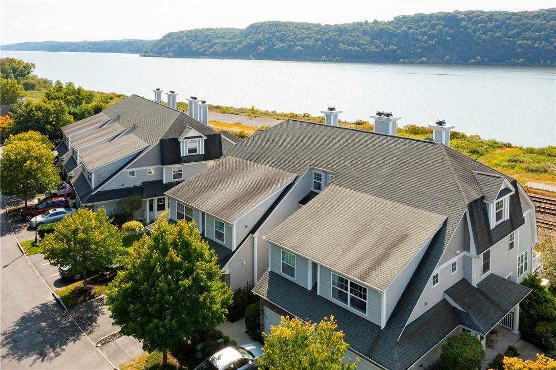 Poughkeepsie, NY 12601,130 Hudson Pointe DR