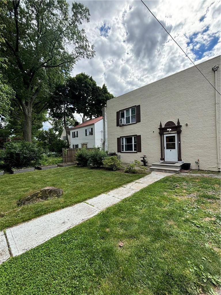 Yonkers, NY 10704,47 Longmeadow RD