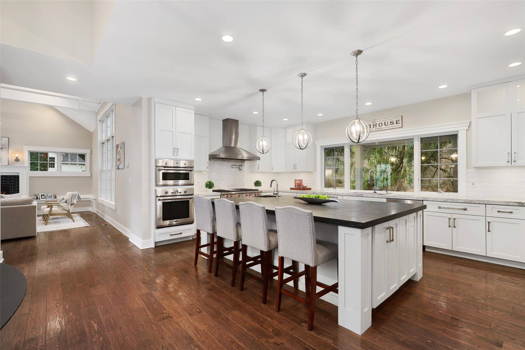 Pound Ridge, NY 10576,56 West LN