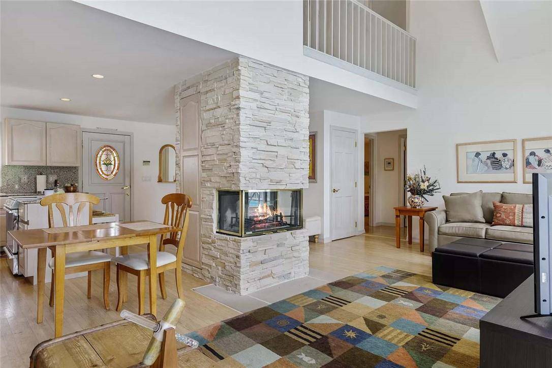 Westhampton, NY 11977,18 Brushy Neck LN