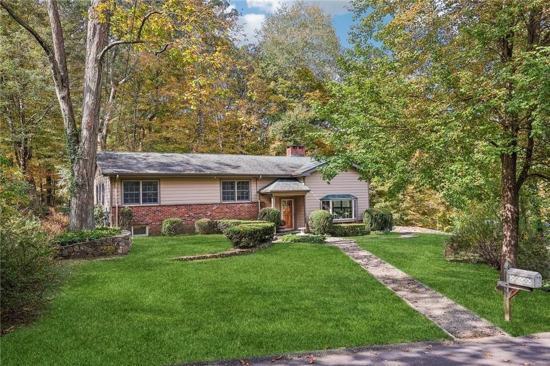 Mount Kisco, NY 10549,27 Ridge RD