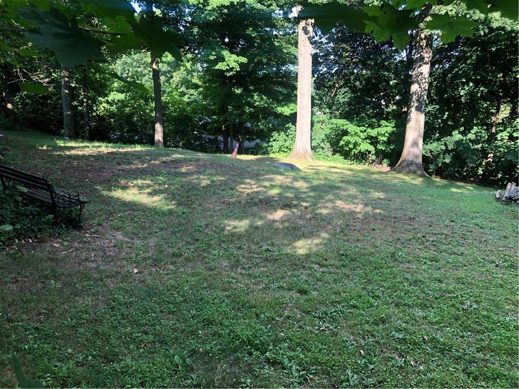 Yonkers, NY 10710,40 Alta Vista DR