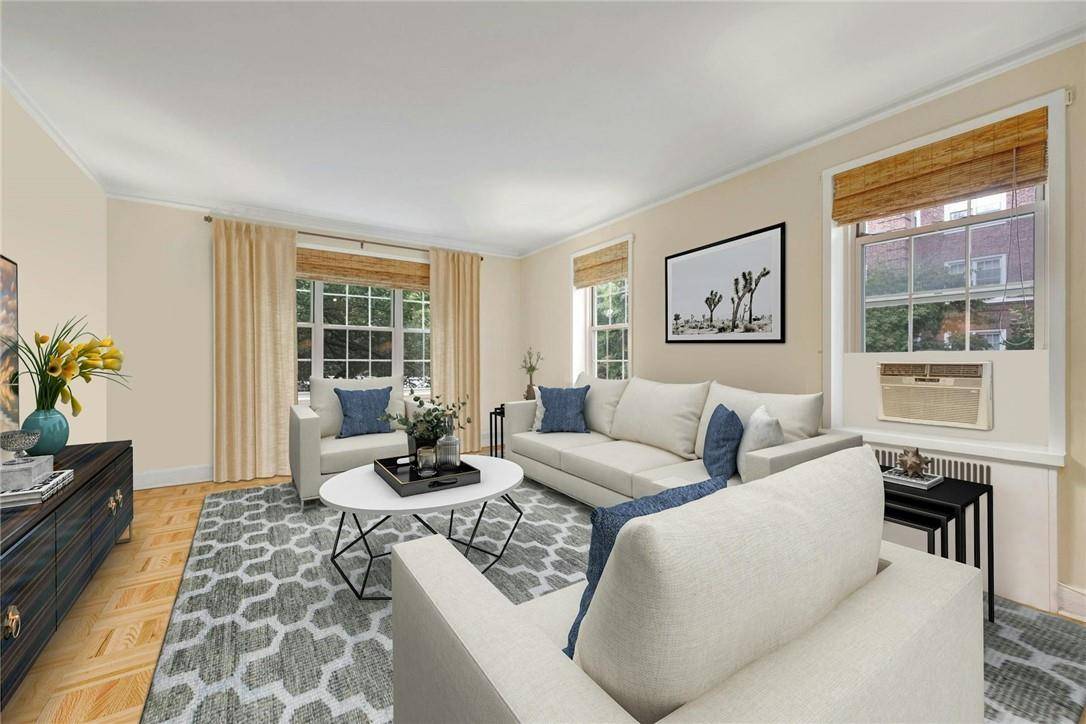 Bronxville, NY 10708,8 Midland Gardens #1H