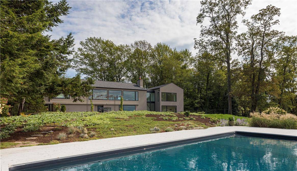 Rhinebeck, NY 12572,45 Primrose Hill RD