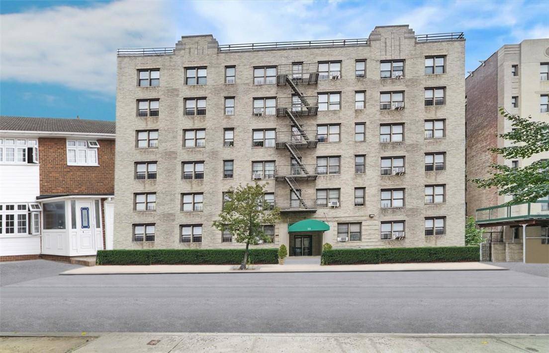 Bronx, NY 10468,55 E 190 ST #37