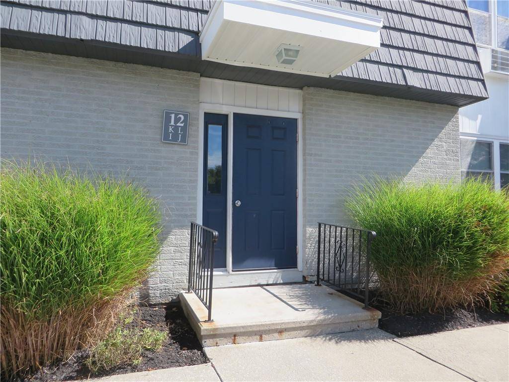 Wappingers Falls, NY 12590,12K White Gate DR #12K