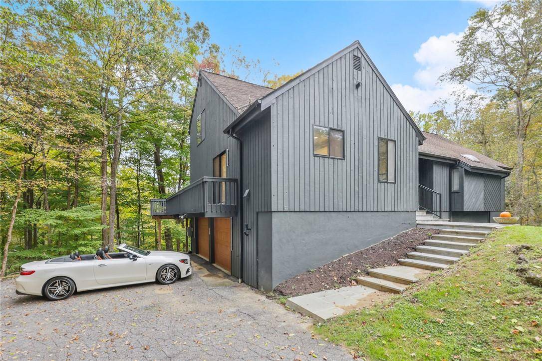 Pound Ridge, NY 10576,47 Indian Hill RD