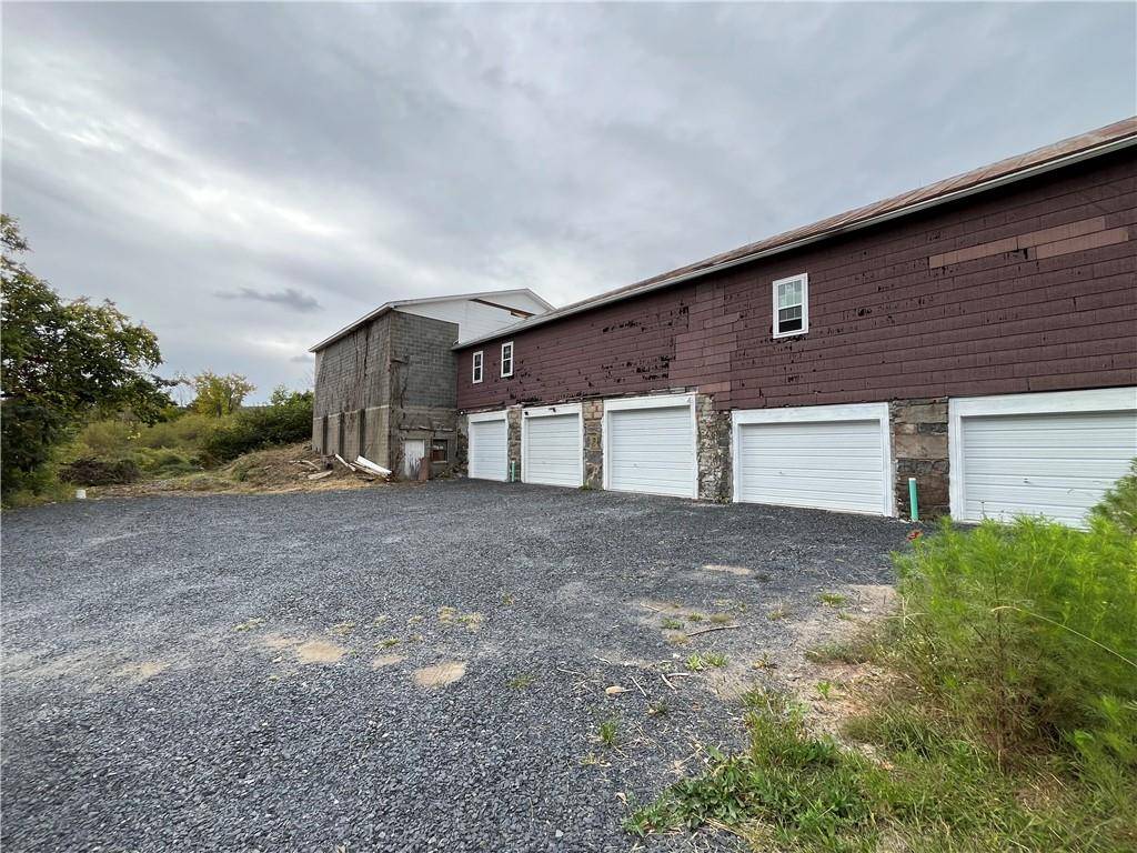 Marlboro, NY 12547,271 Milton TPKE #4A