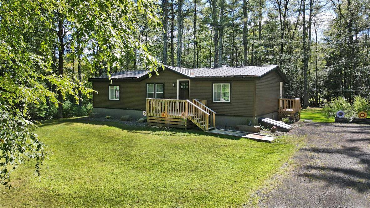 Kerhonkson, NY 12446,16 Pine Grove RD