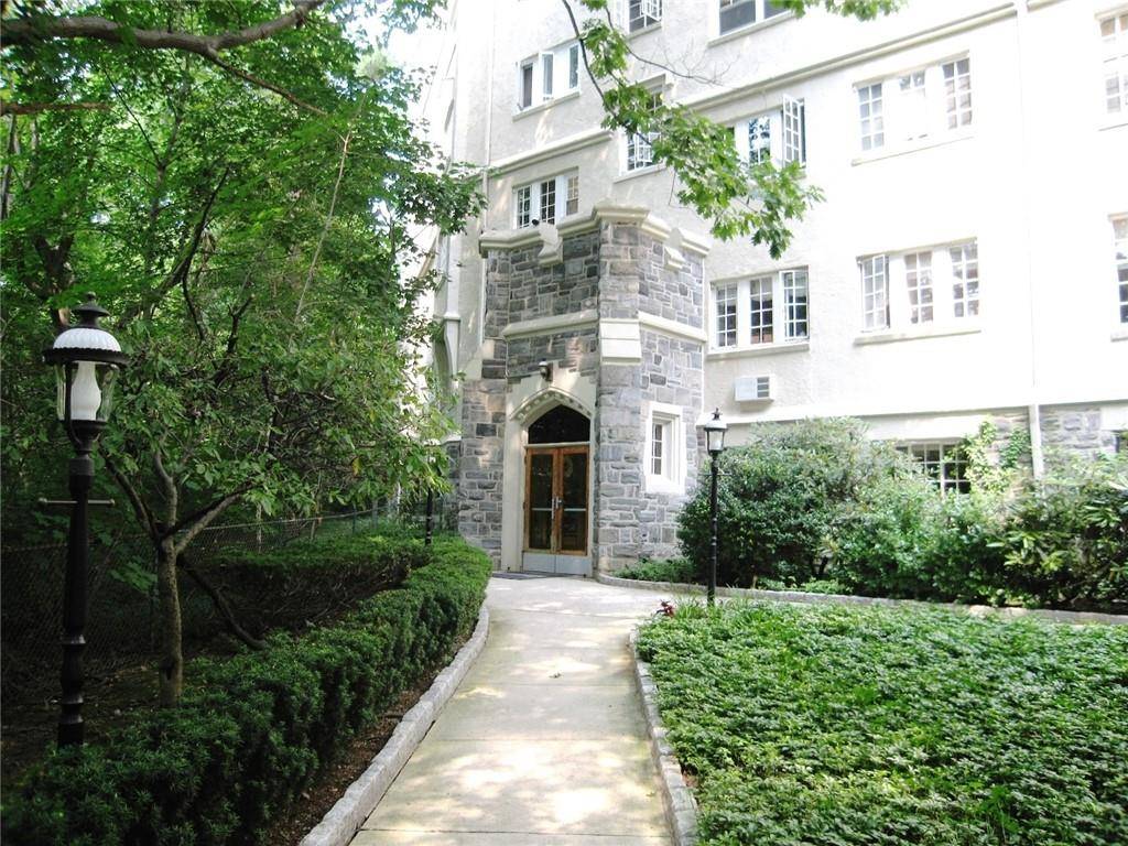 Bronxville, NY 10708,1 Rivermere #I