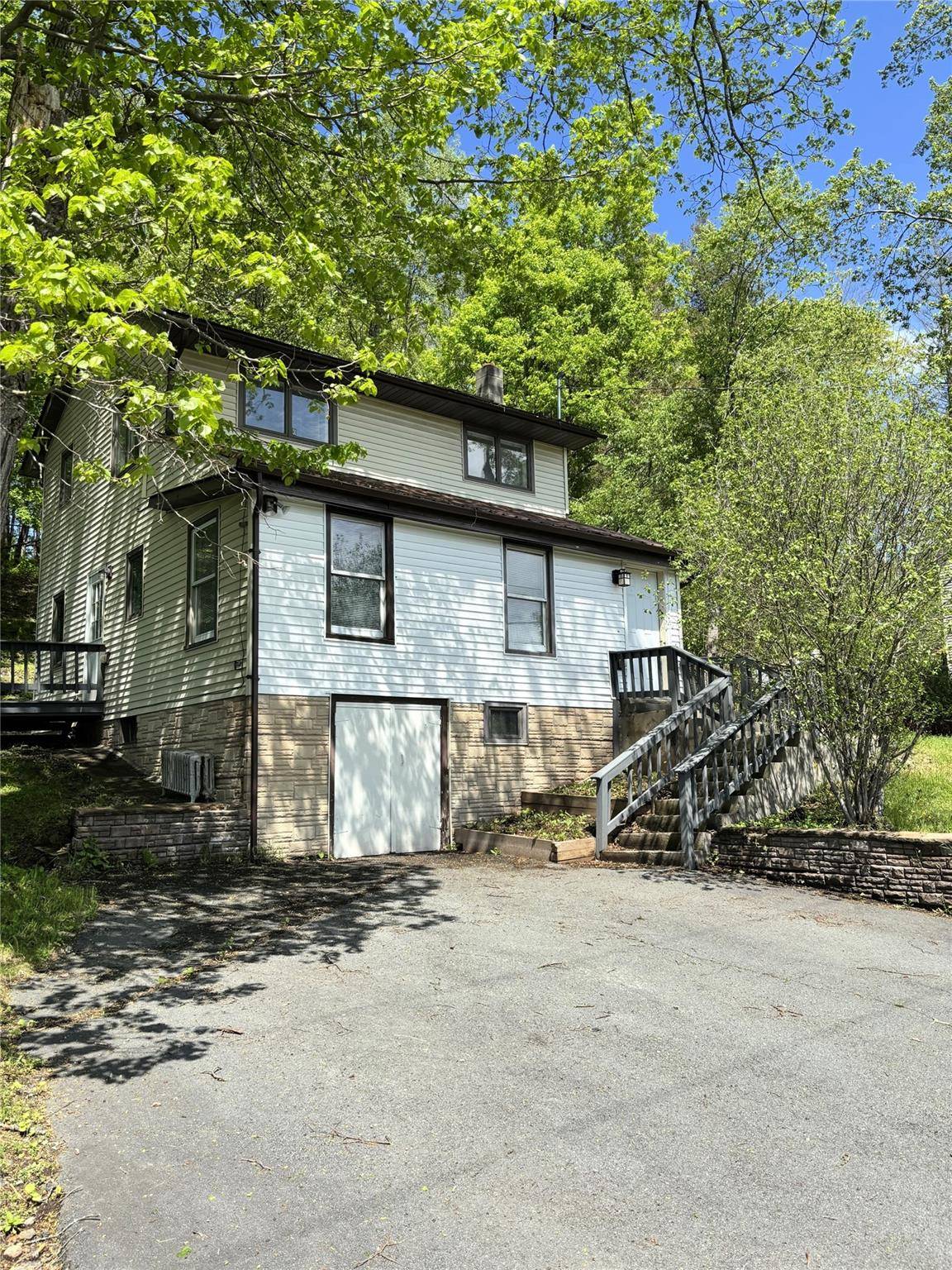 White Sulphur Spring, NY 12787,4 Worden Lane