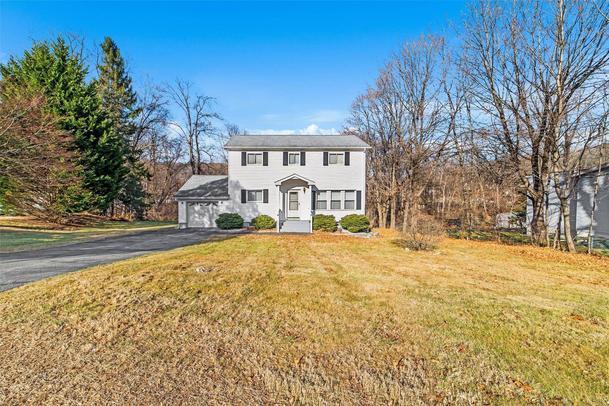 Cortlandt Manor, NY 10567,8 Priscilla CT