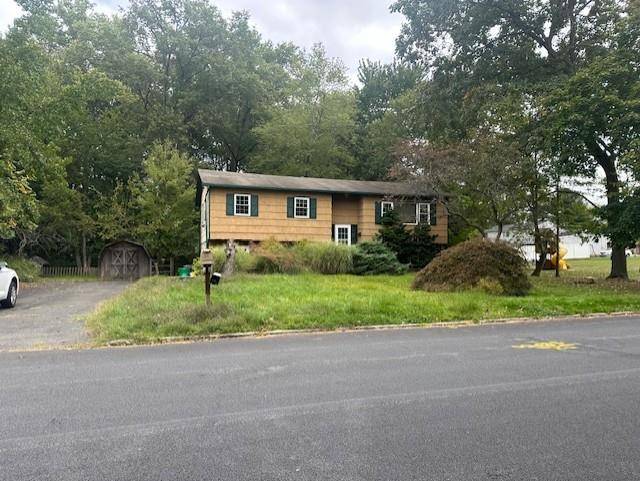 Nanuet, NY 10954,23 White Oak