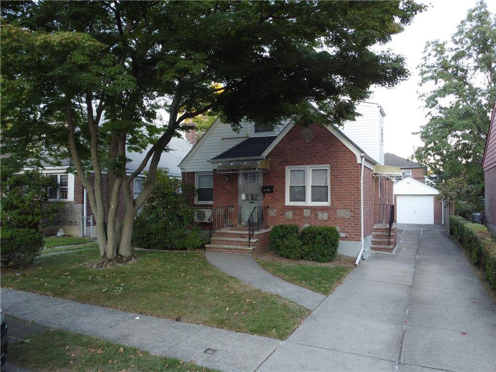 Fresh Meadows, NY 11365,6719 166th ST