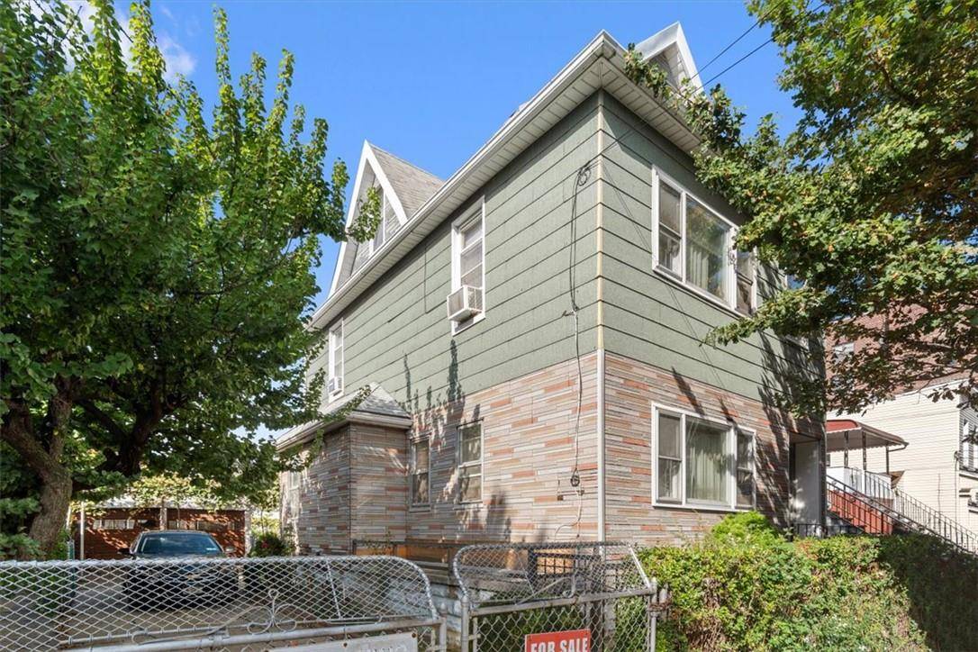 Hollis, NY 11423,8908 182nd ST