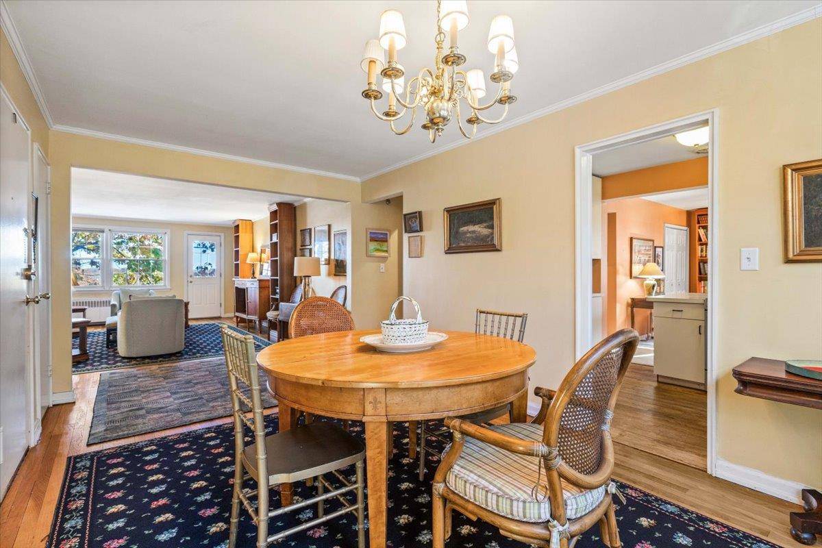 Bronxville, NY 10708,65 Rockledge RD #2H