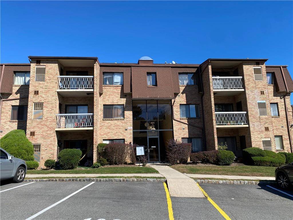 Spring Valley, NY 10977,410 Kennedy DR