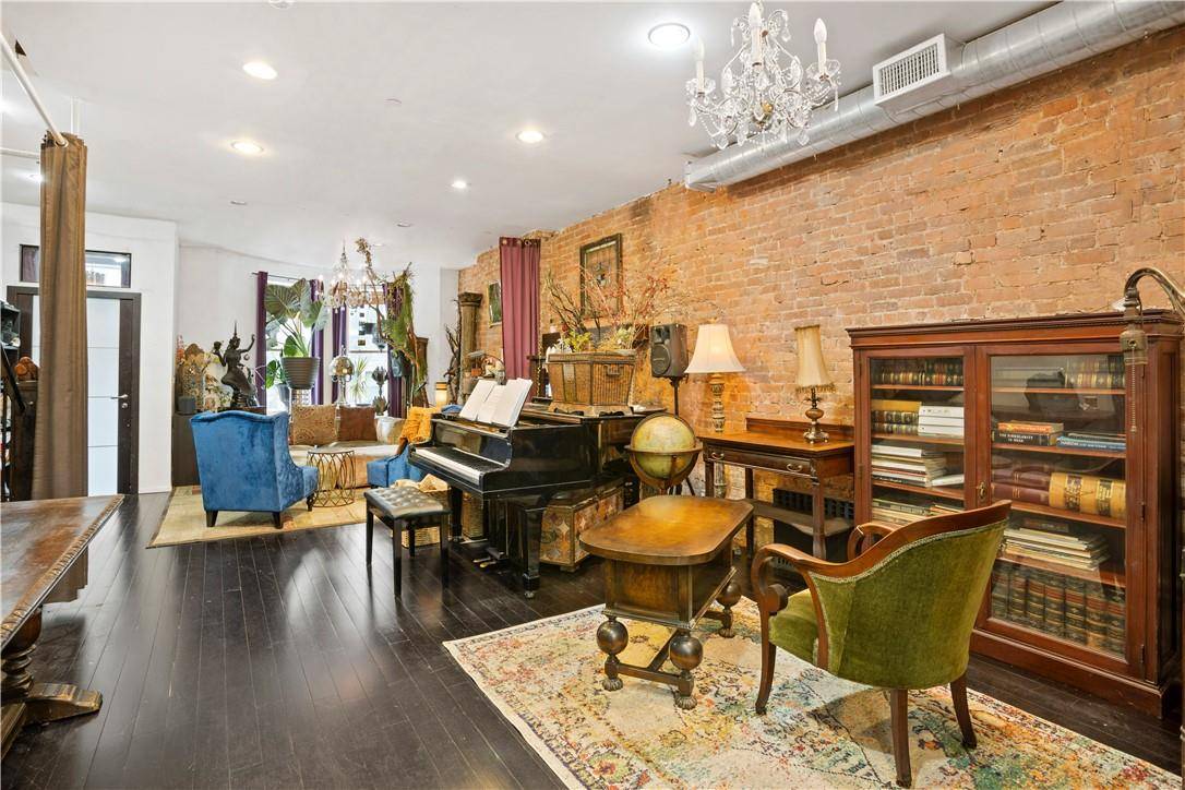 New York (manhattan), NY 10031,473 W 140th ST
