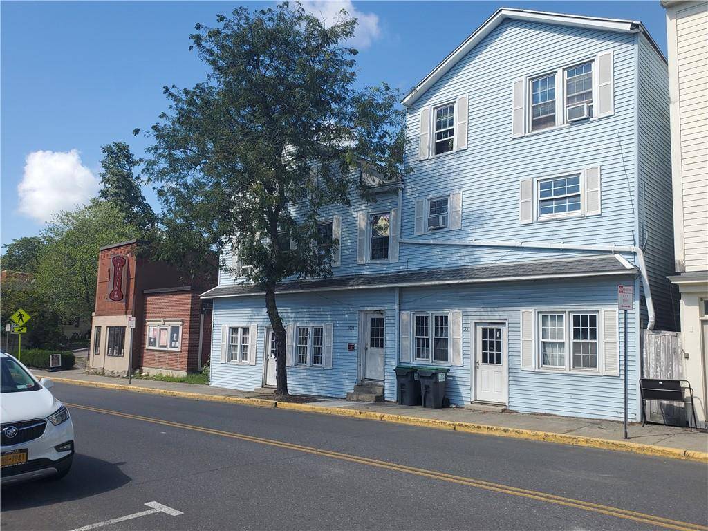 Kinderhook, NY 12106,3033-3035 Main ST #3