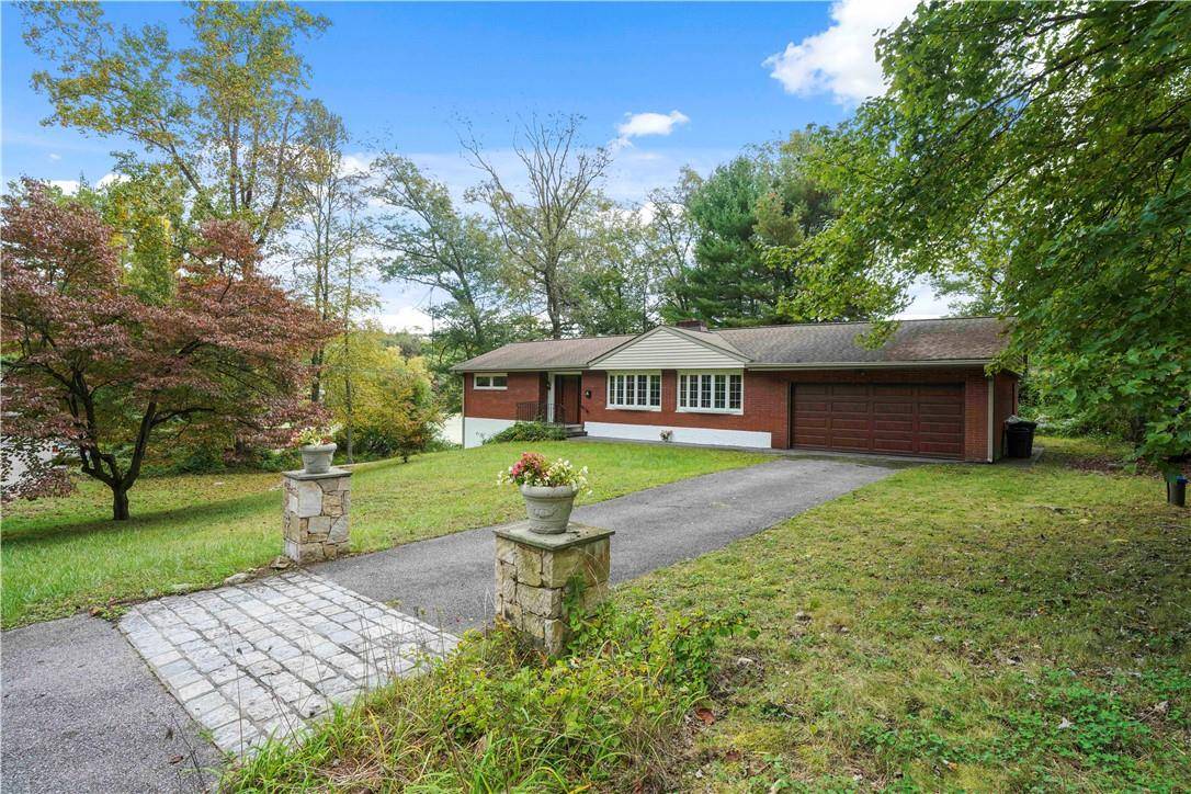 Cortlandt Manor, NY 10567,60 Carolyn DR