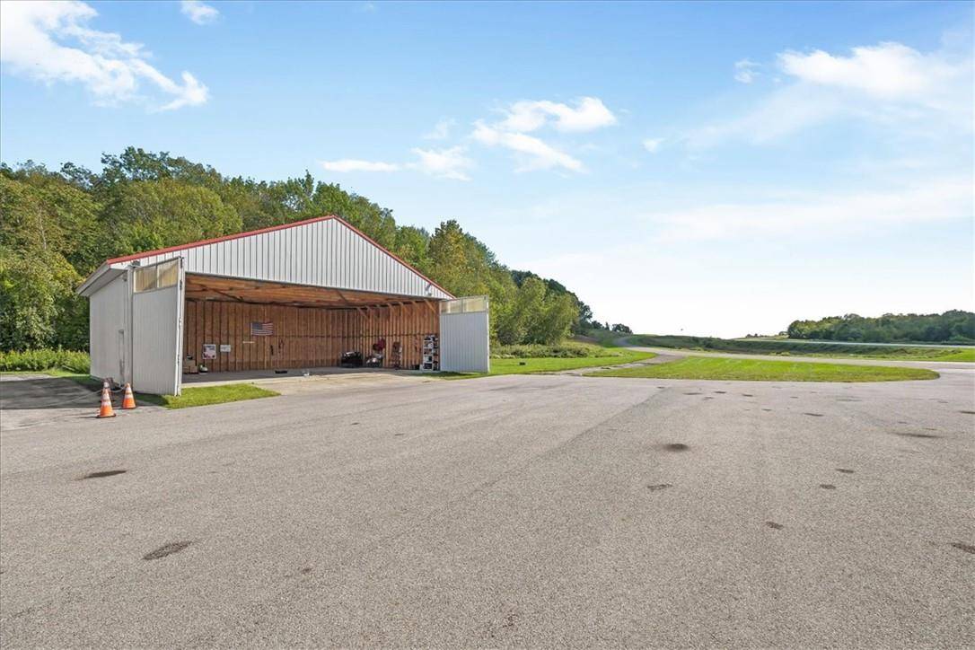 Lagrangeville, NY 12540,79 Styles