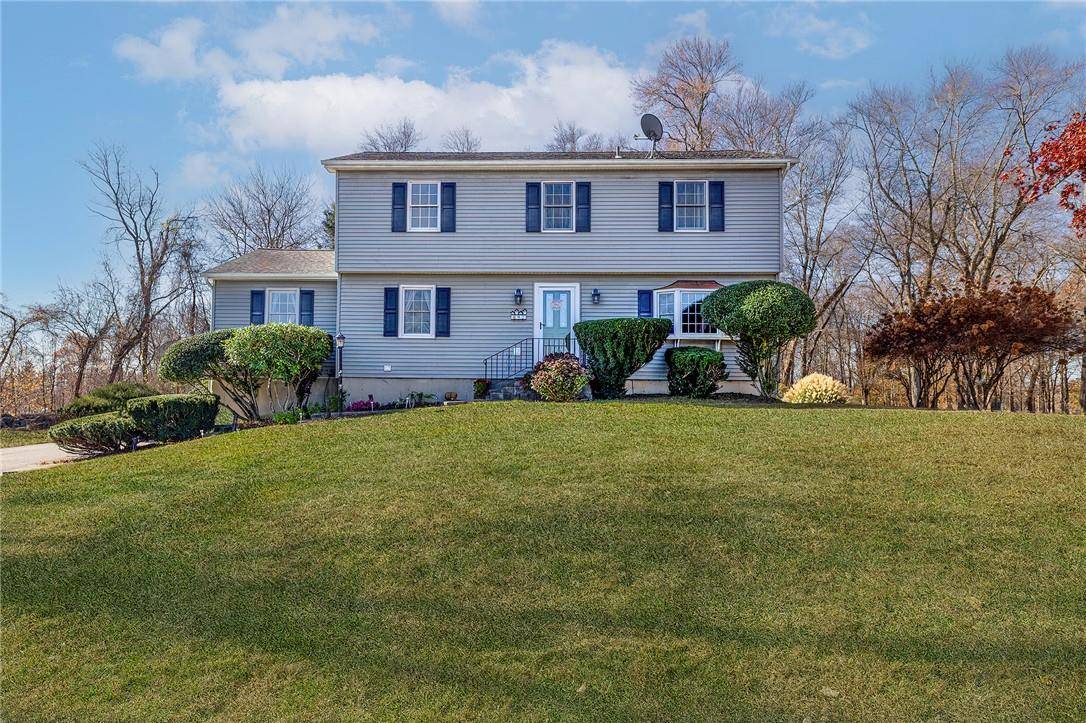 Brewster, NY 10509,92 Blackberry DR