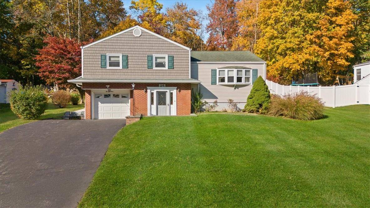 Cortlandt Manor, NY 10567,259 Buttonwood AVE