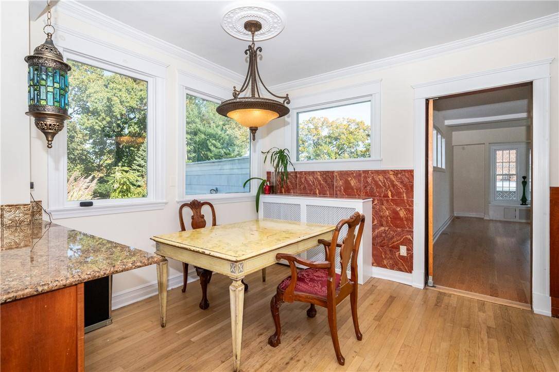 Yonkers, NY 10705,19 Lanark