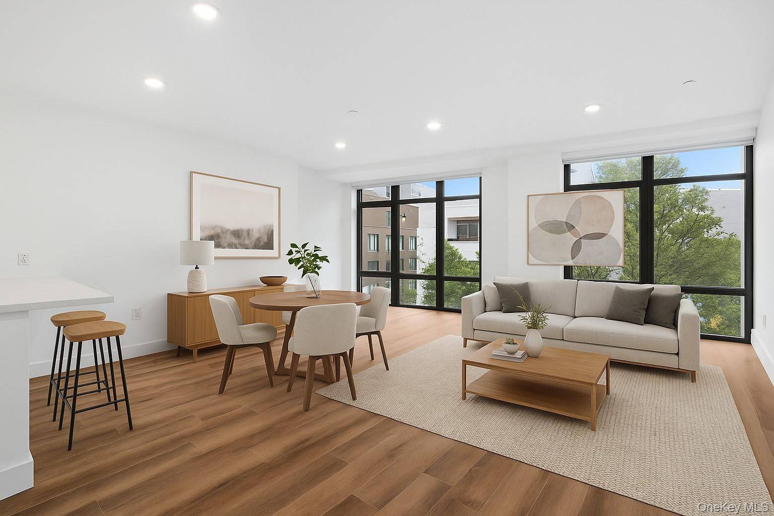 White Plains, NY 10601,199 E Post RD #302