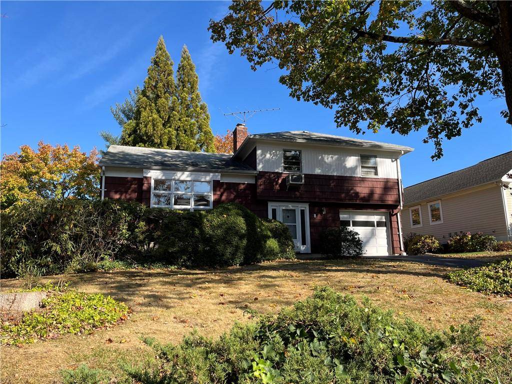 White Plains, NY 10604,8 Highview PL