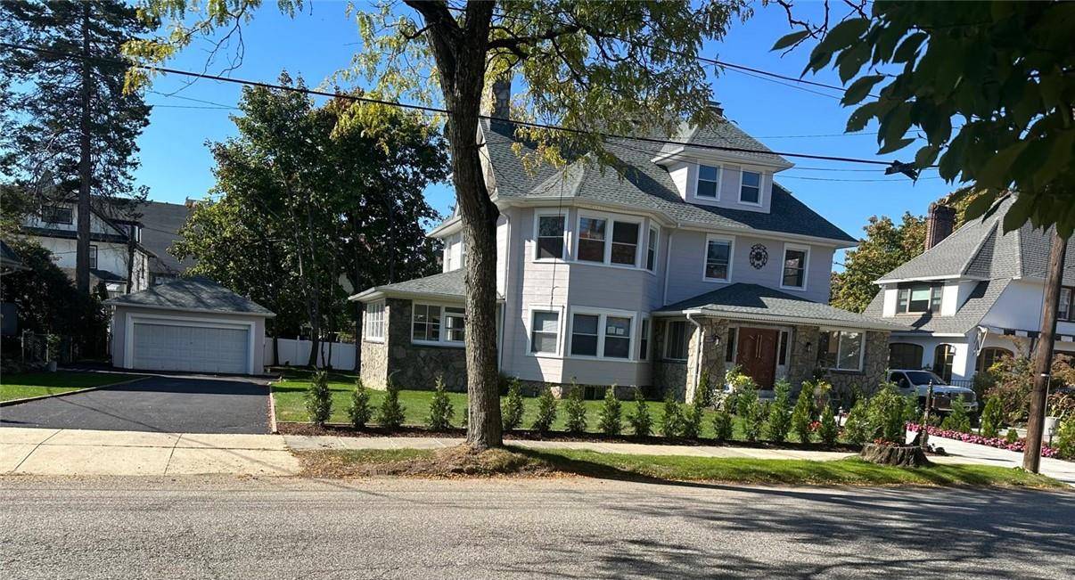 Mount Vernon, NY 10552,26 Forster AVE