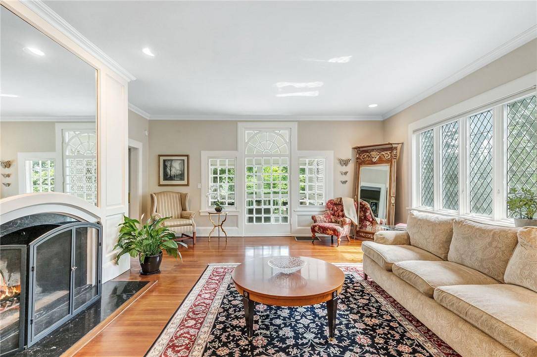 Bronxville, NY 10708,52 Prescott AVE