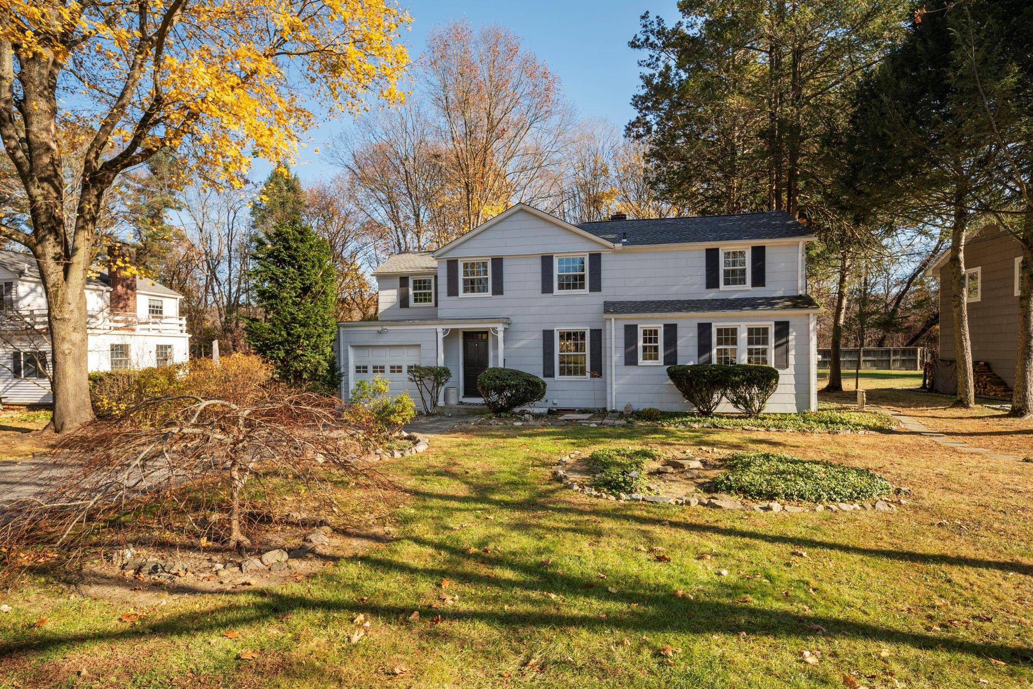 Briarcliff Manor, NY 10510,171 Larch RD