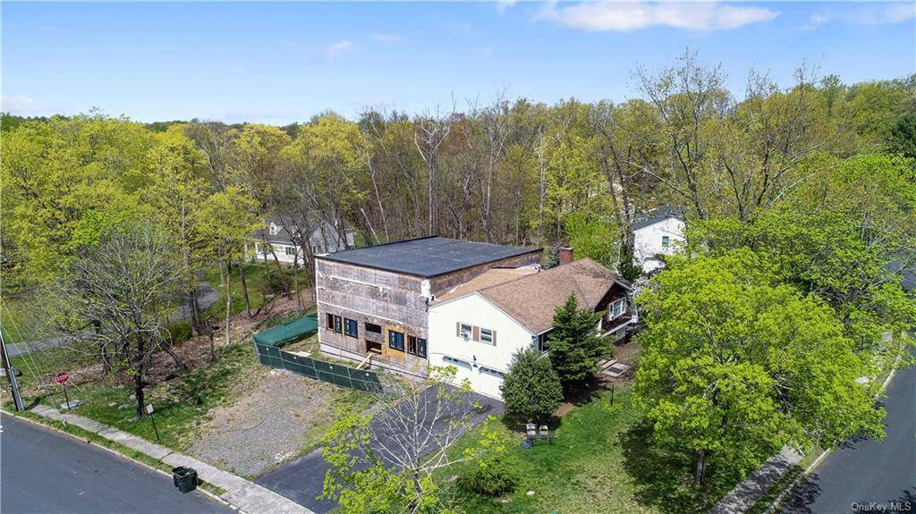 Monsey, NY 10952,1 Karow CT