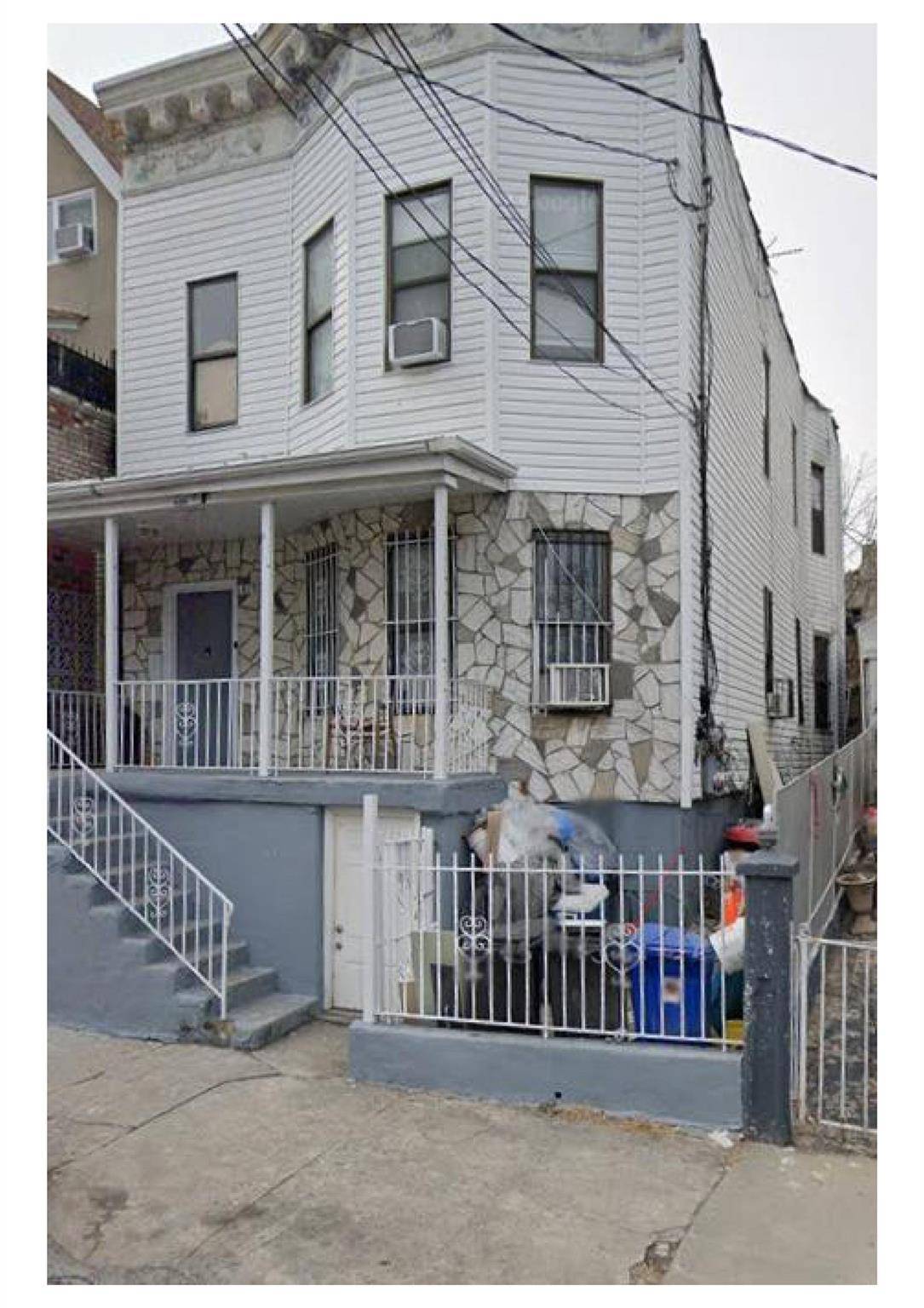 Bronx, NY 10460,1819 Waterloo