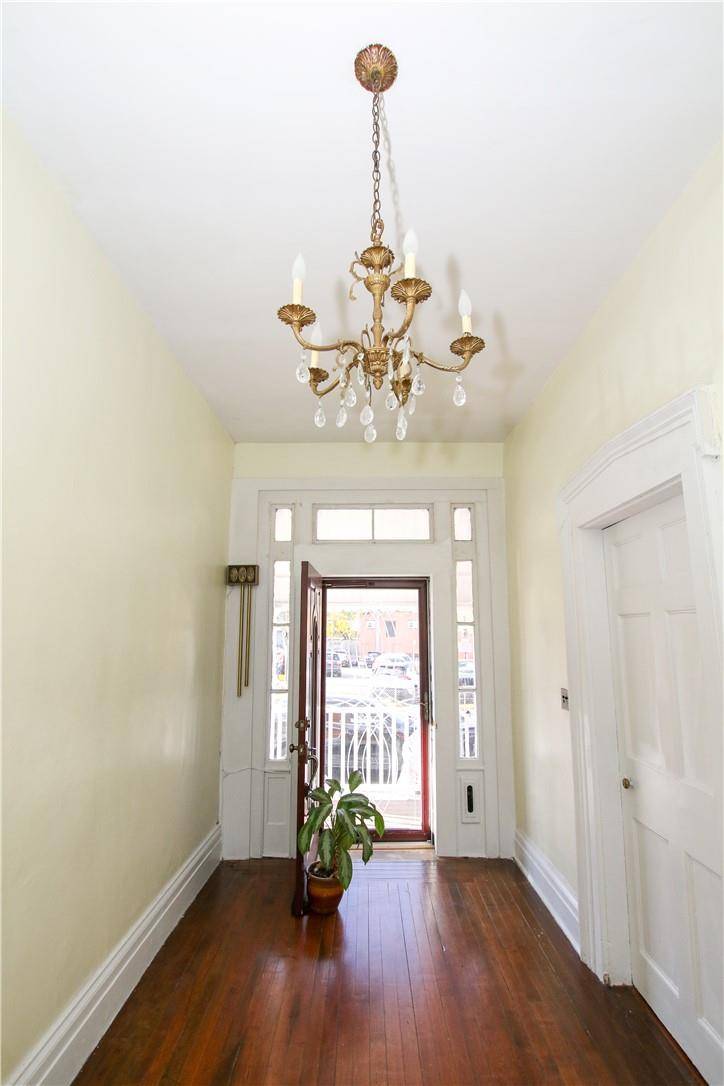 Hudson, NY 12534,604 Columbia ST