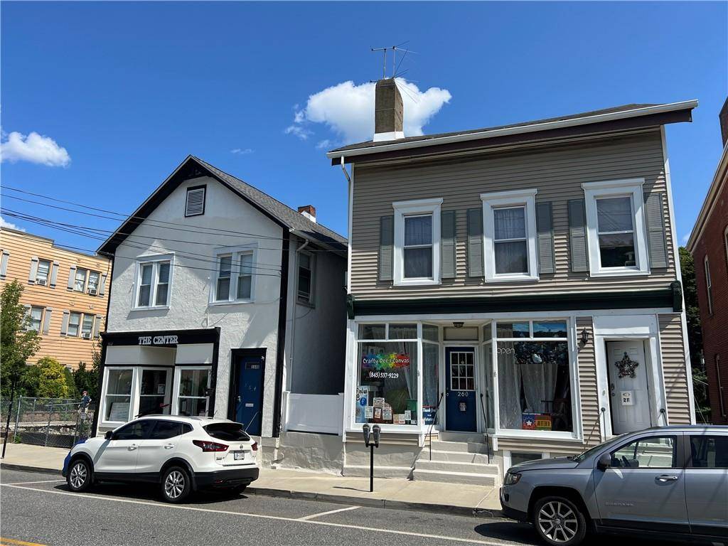 Highland Falls, NY 10928,260-264 Main ST