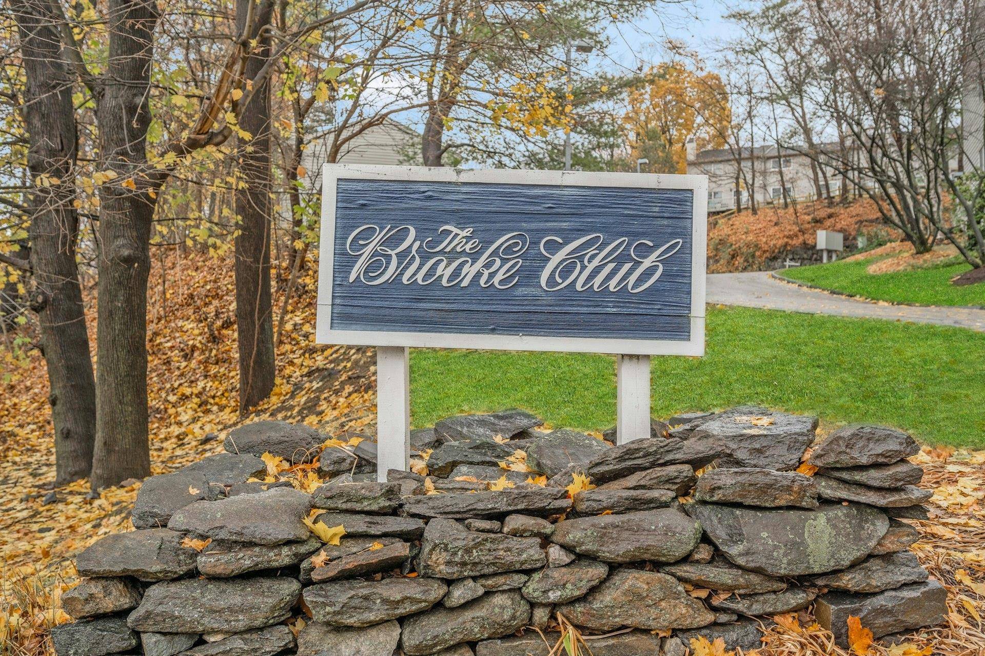 Ossining, NY 10562,2 Brooke Club DR #2