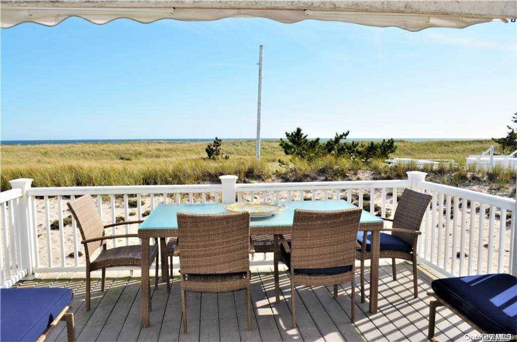 Westhampton Beach, NY 11978,281 Dune RD #1A