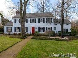 Great Neck, NY 11024,37 Broadlawn AVE